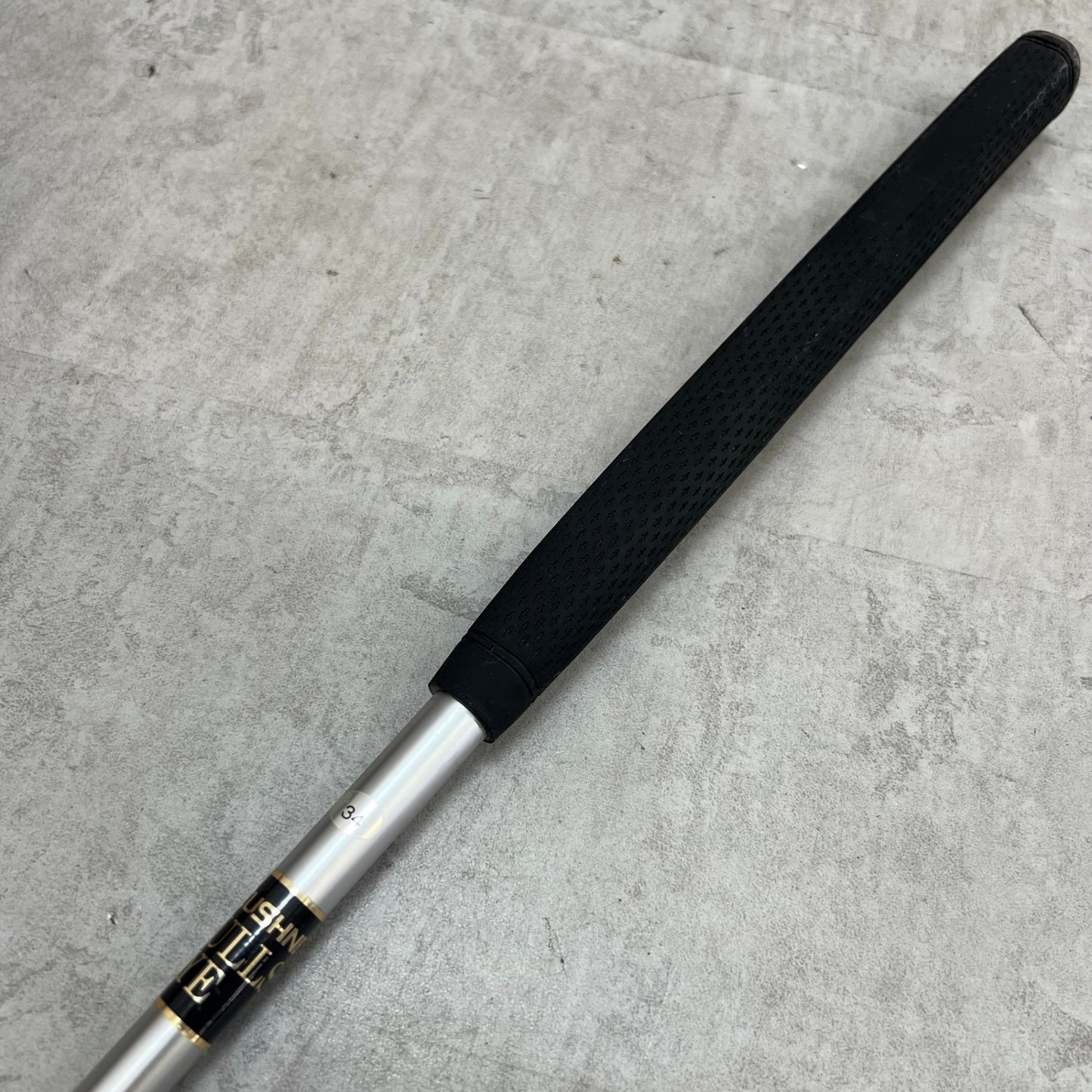 Acushnet アクシネット　BULLS EYE MO-SET　ブルズアイ	メンズゴルフ　パター	ピン型	34インチ　右利き用