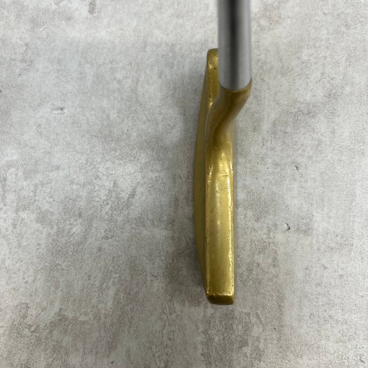 Acushnet アクシネット　BULLS EYE　ブルズアイ	メンズゴルフ　パター	ピン型　34インチ	右利き用