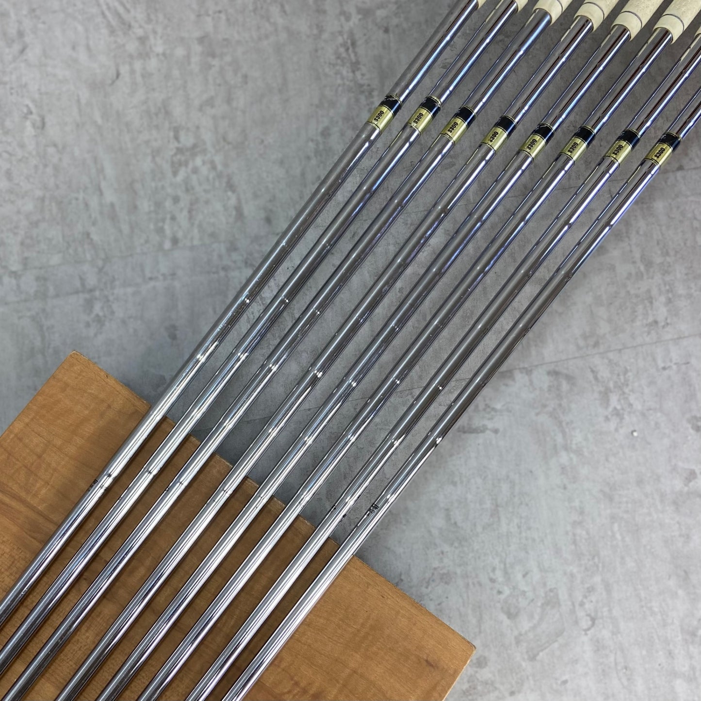 バルド　プロトタイプ　MB11　メンズゴルフ　アイアンセット　8本　S300　右利き用　BALDO　PROTTYPE　ダイナミックゴールド