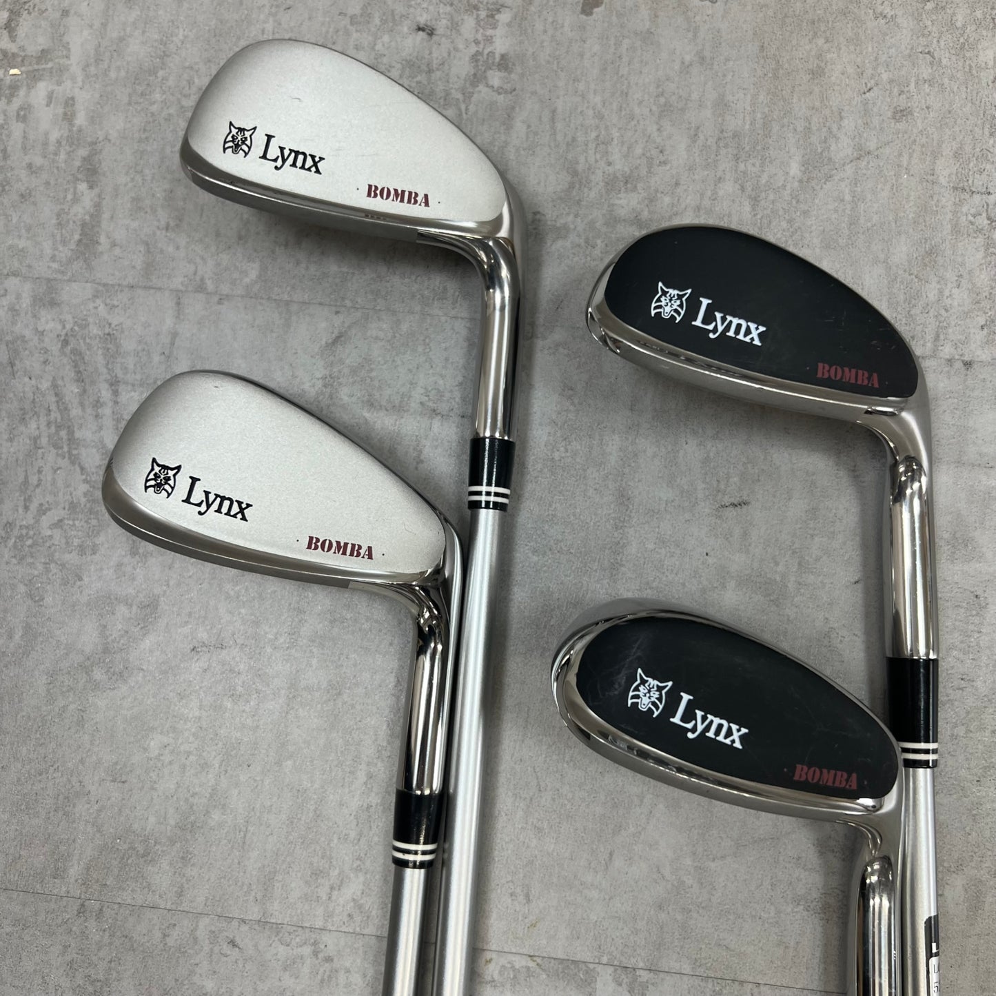 LYNX リンクス BOMBA ボンバ ホワイト メンズゴルフ アイアンセット  8本 右利き用 カーボン R ワイドソール