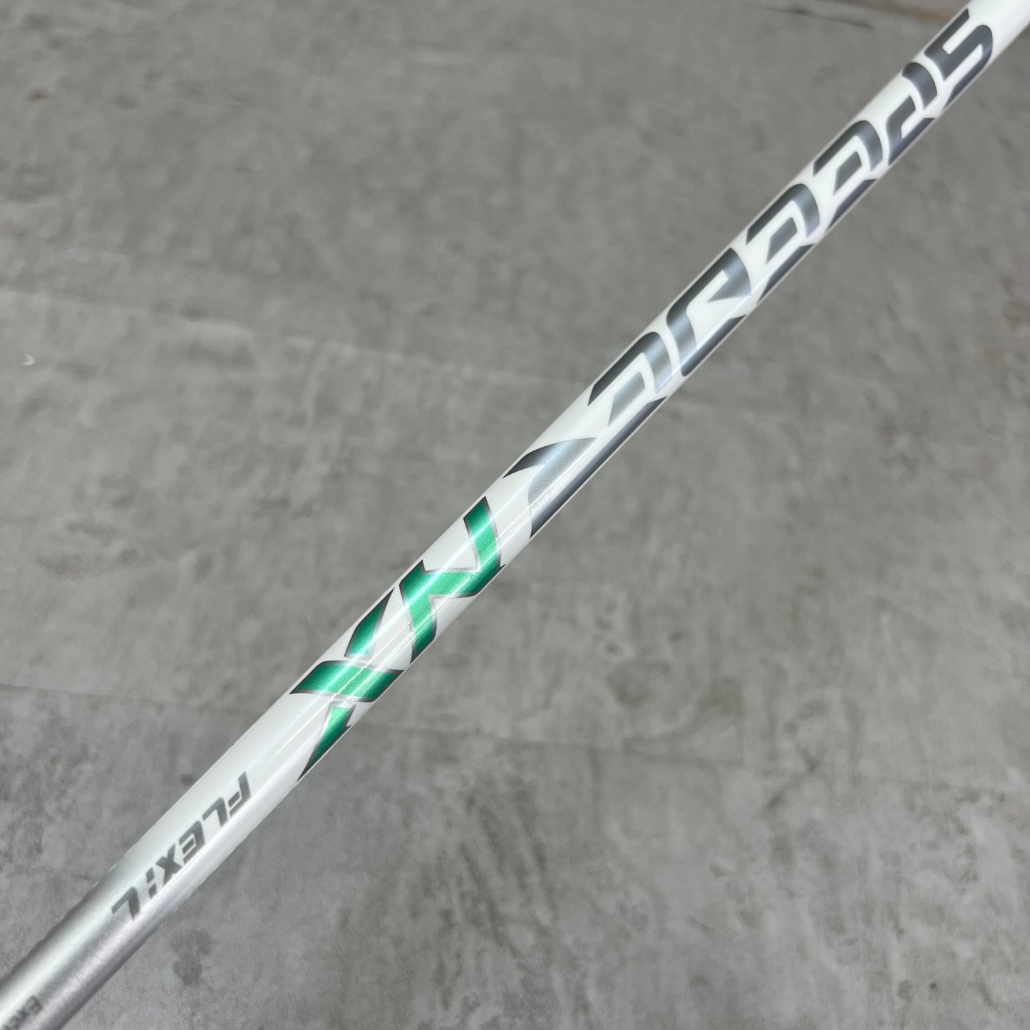 テーラーメイド　ステルスグローレ　レディースゴルフ　7W　L　右利き用　フェアウェイウッド　TaylorMade　STEALTH GLOIRE