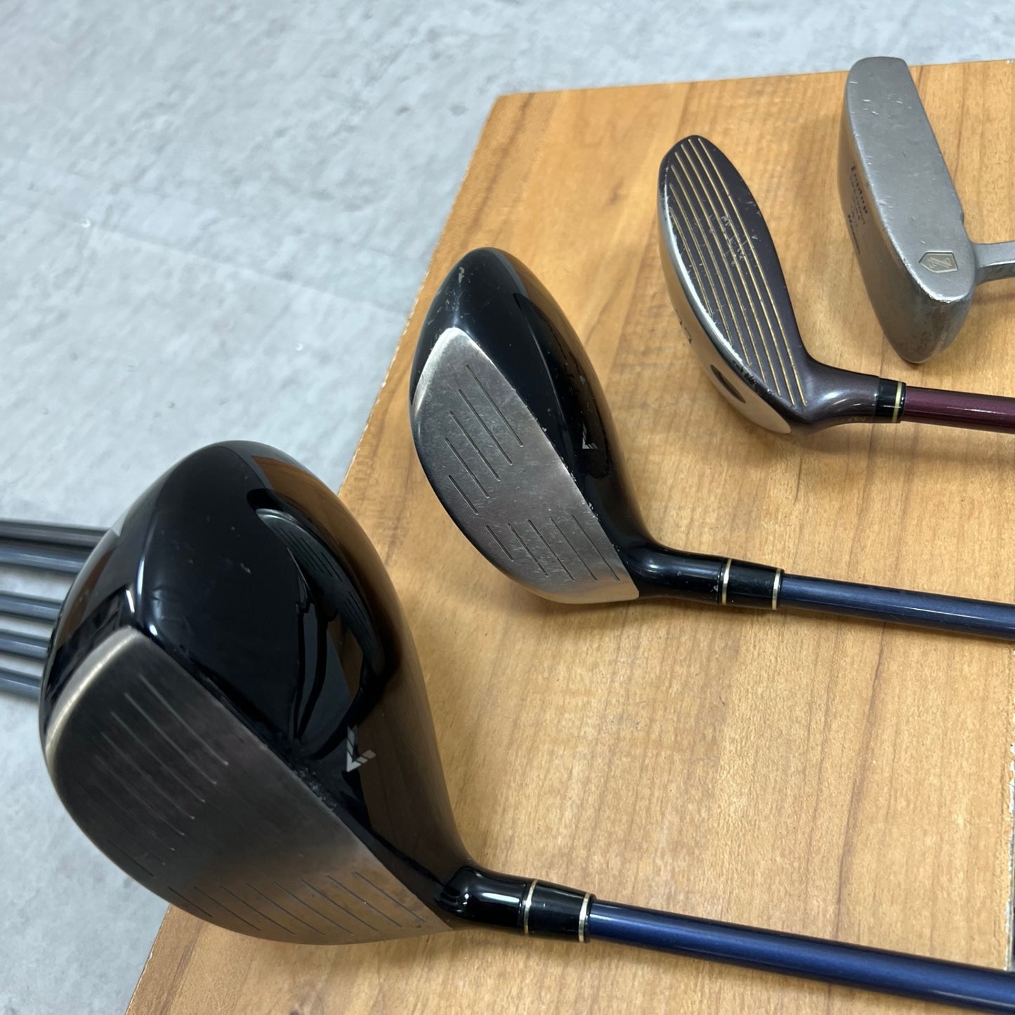 ツアーステージ　アーノルドパーマー　レディースゴルフ　クラブセット　9本　L　右利き用　TOURSTAGE　ARNOLD PALMER