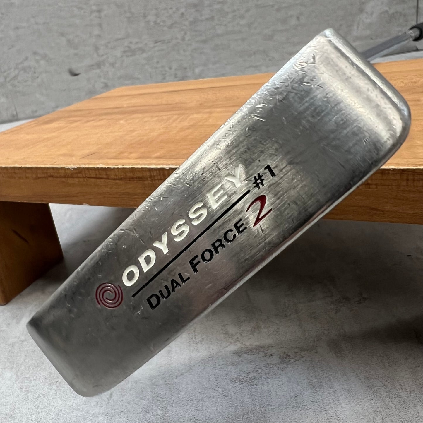 オデッセイ　デュアルフォース2　#1　メンズゴルフ　パター　右利き用　ピン型　33インチ　ODYSSEY　DUAL FORCE 　ヘッドカバー