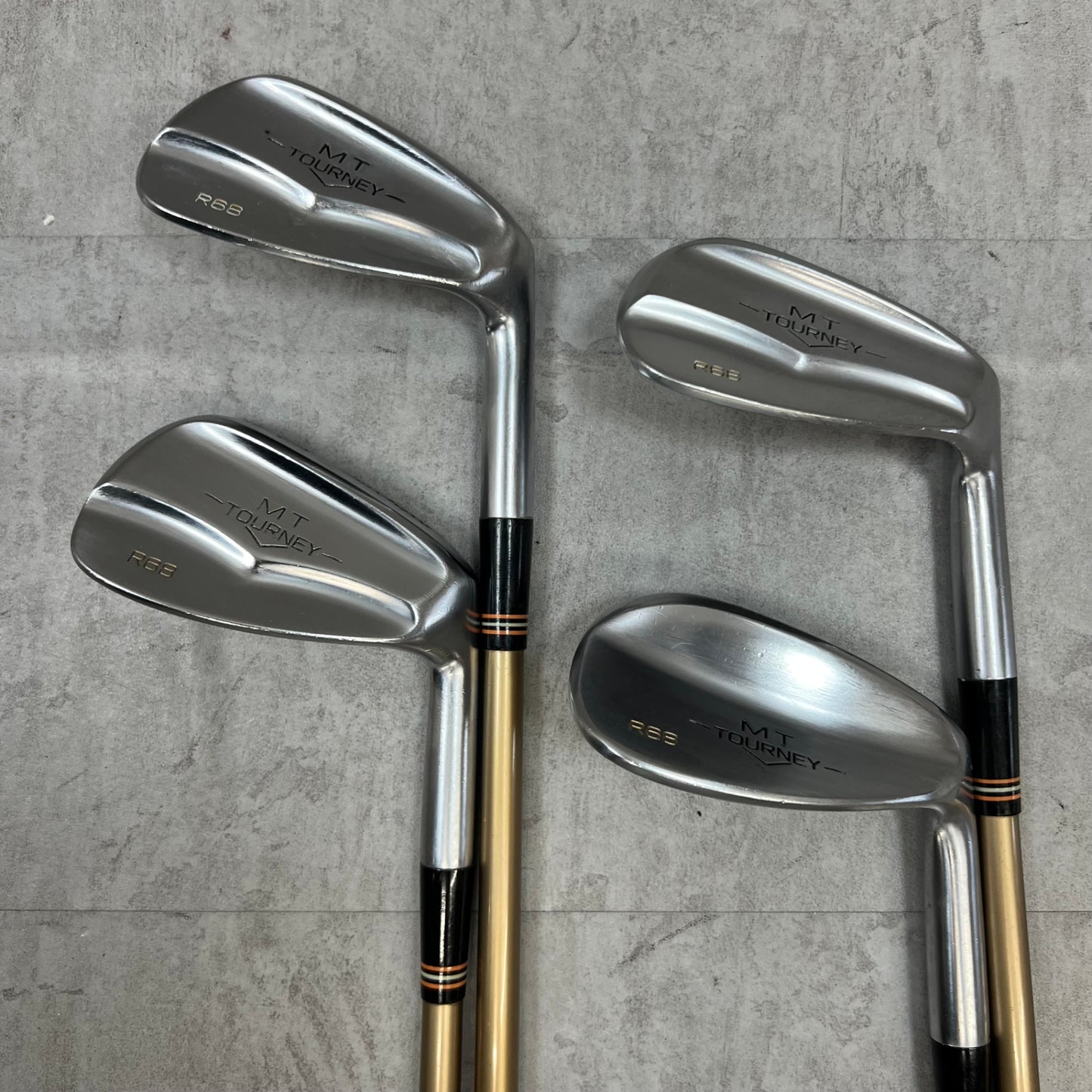 MacGregor マグレガー MT TOURNEY R68 ターニー メンズゴルフ アイアンセット 右利き 3番〜SW 9本 純正カーボン 2A