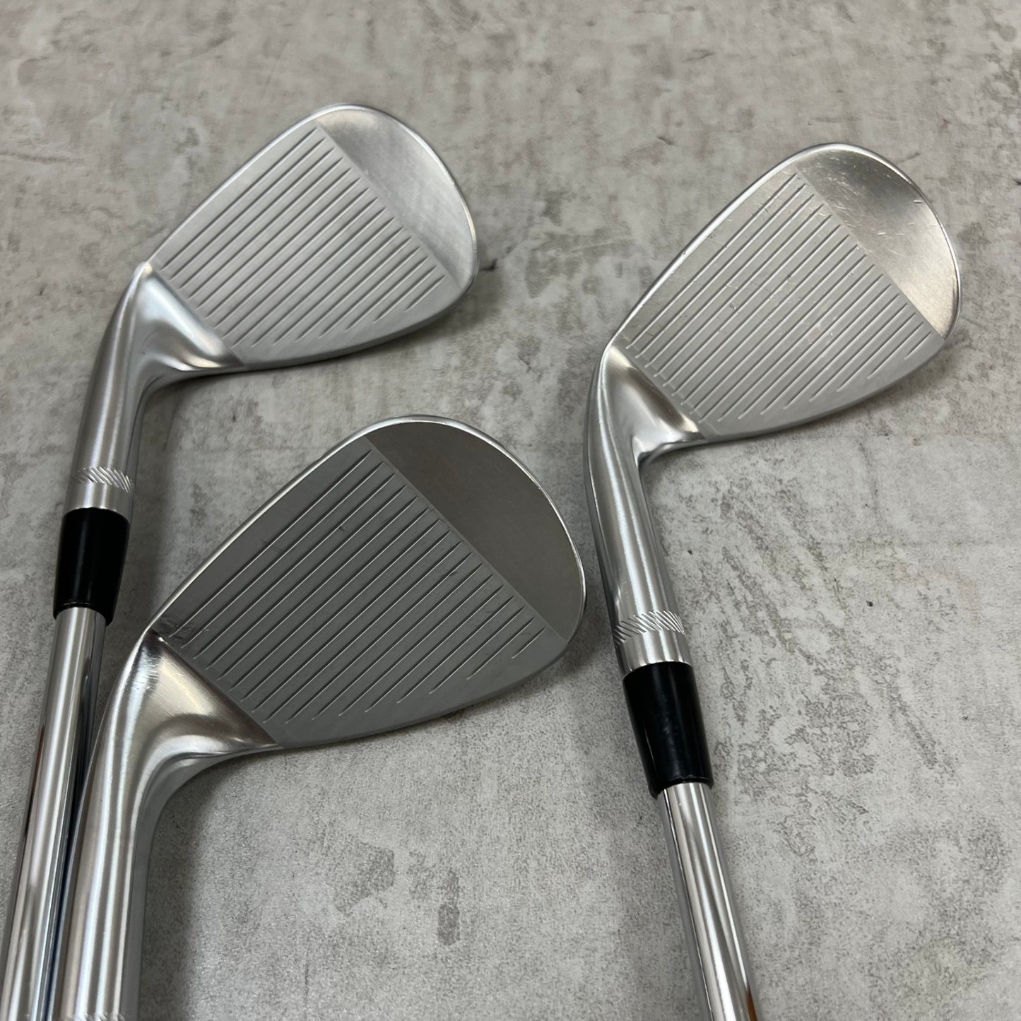 タイトリスト　ボーケイデザイン SM7　メンズゴルフ　ウェッジ3本セット　50° 54° 58°　右利き用　N.S.PRO  S Titleist VOKEY DESIGN