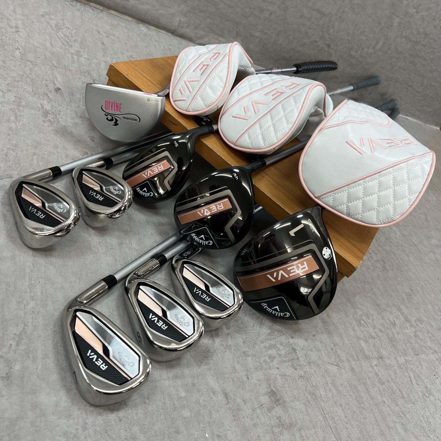 キャロウェイ　レヴァ　レディースゴルフ　クラブセット　9本　L　右利き用　Callaway REVA