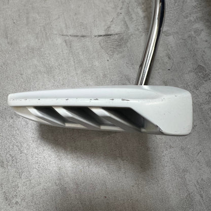 テーラーメイド　スティングレイ　ゴースト　 ST・72　メンズゴルフ　パター　右利き用　33インチ　ネオマレット型　TaylorMade　STINGRAY GHOST