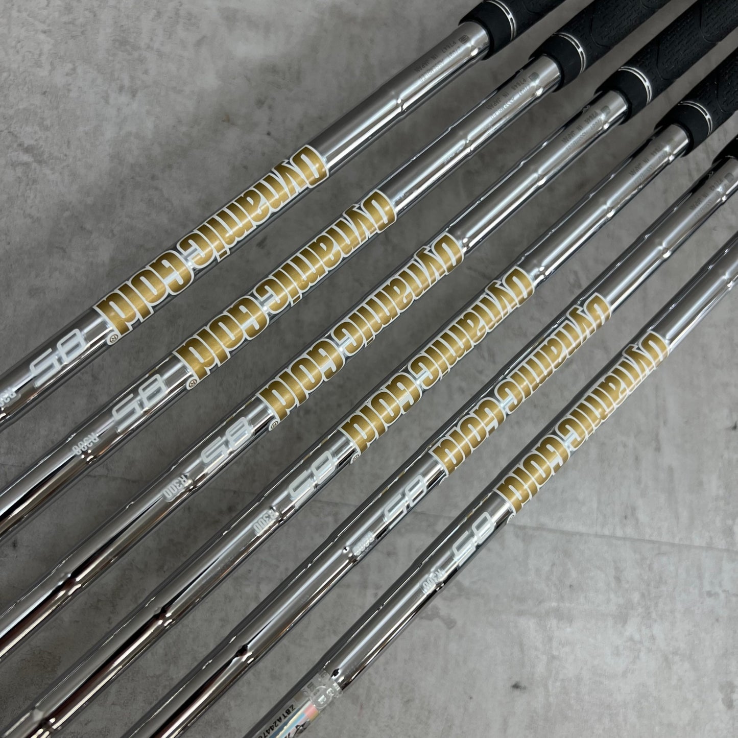 Mizuno Pro ミズノプロ 225 メンズゴルフ アイアンセット 6本 R300 右利き用 スチール DynamicGold 85 マッスルバック