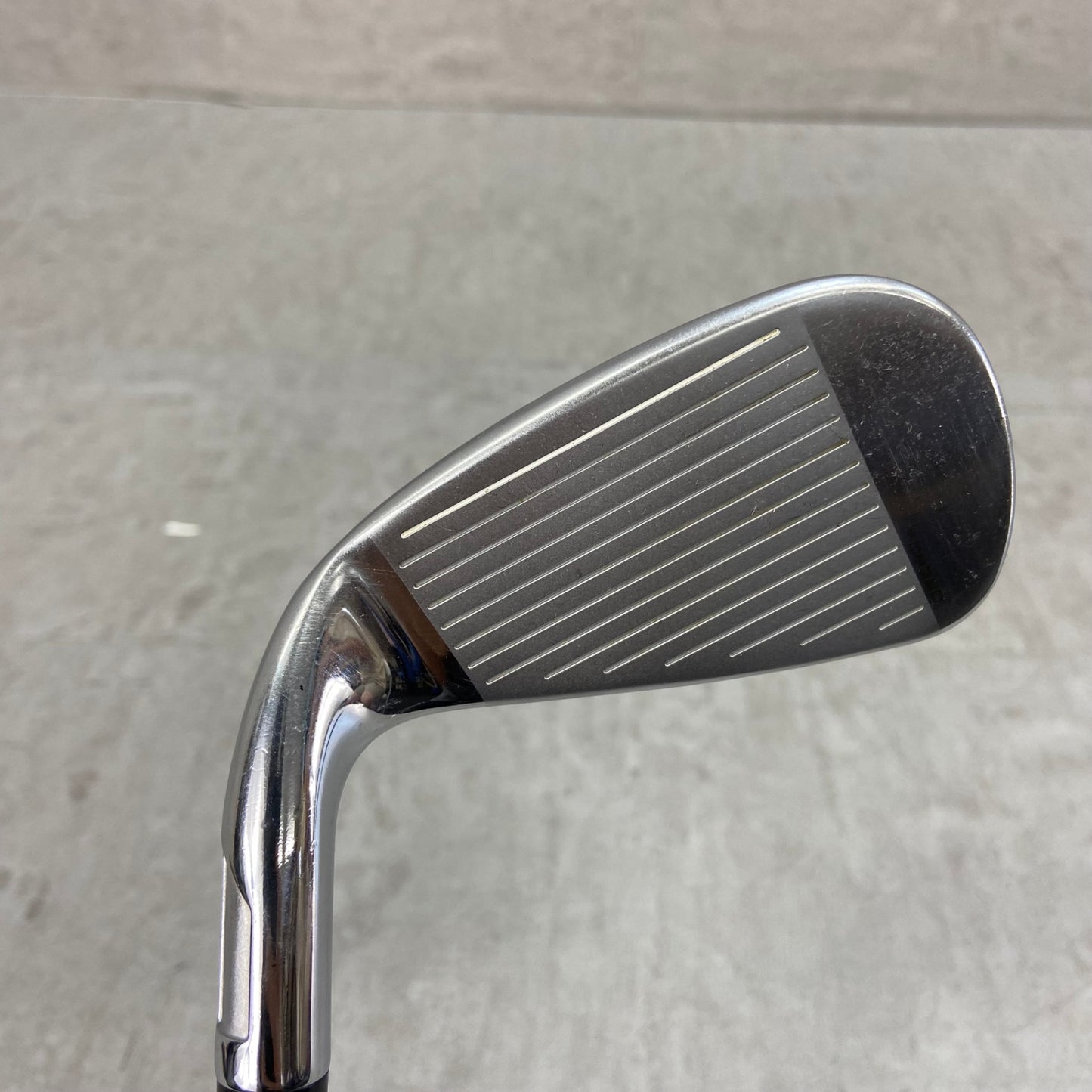 テーラーメイド　シムグローレ　レディースゴルフ　アイアン　7番　A 右利き用　TaylorMade　SIM GLOIRE