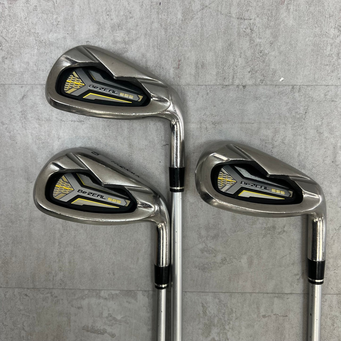 HONMA GOLF ホンマゴルフ BeZEAL 525 ビジール メンズゴルフ アイアンセット 5〜11 7本 右利き用 カーボン SR