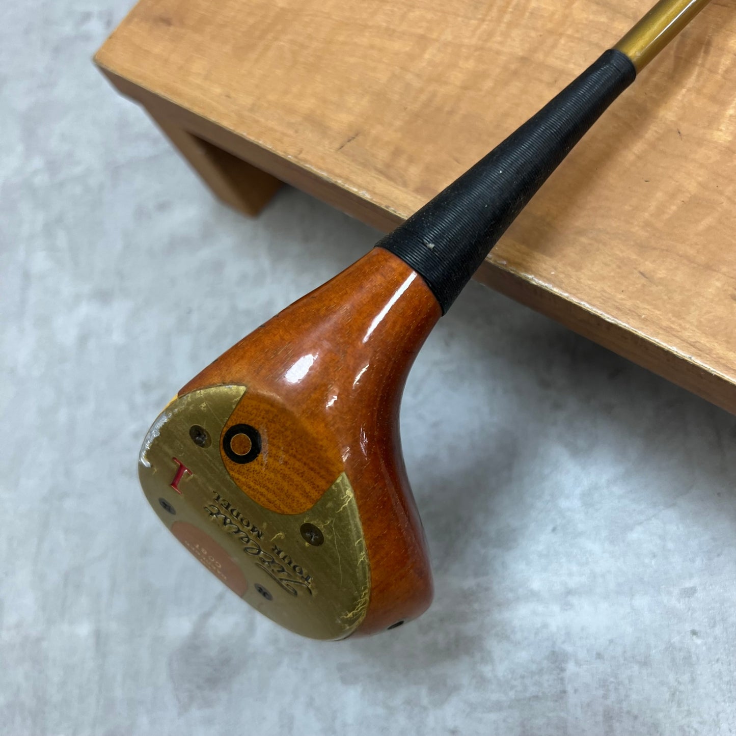 Titleist　タイトリスト　ツアーモデル　メンズゴルフ　DR　ドライバー　パーシモン　木製　1W　C-8　右利き用