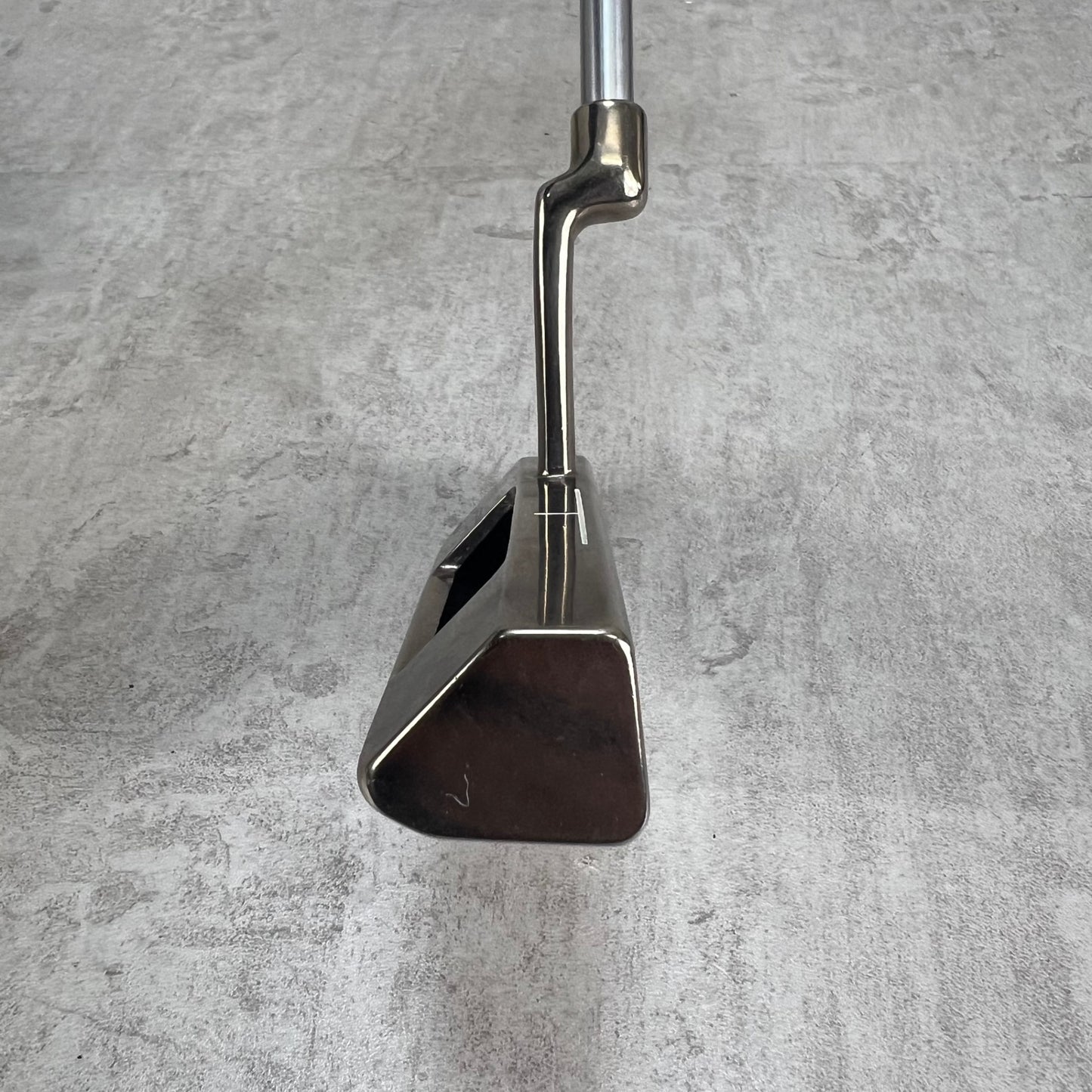 ホンマ　HC-7003　メンズゴルフ　パター　中空構造　ピン型　約34インチ　右利き　HONMA　CAVE PUTTER