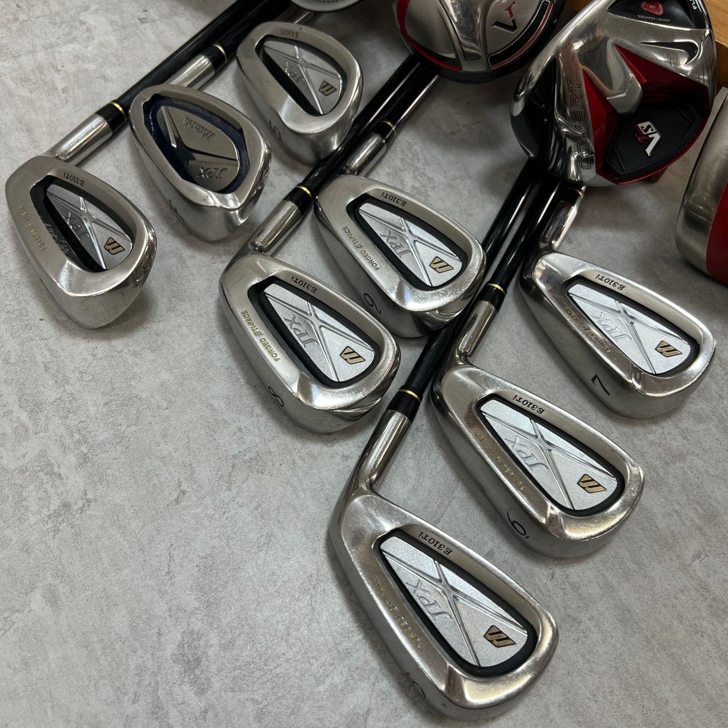 ナイキ　ミズノ　メンズゴルフ　クラブセット　13本　右利き用　NIKE　MIZUNO