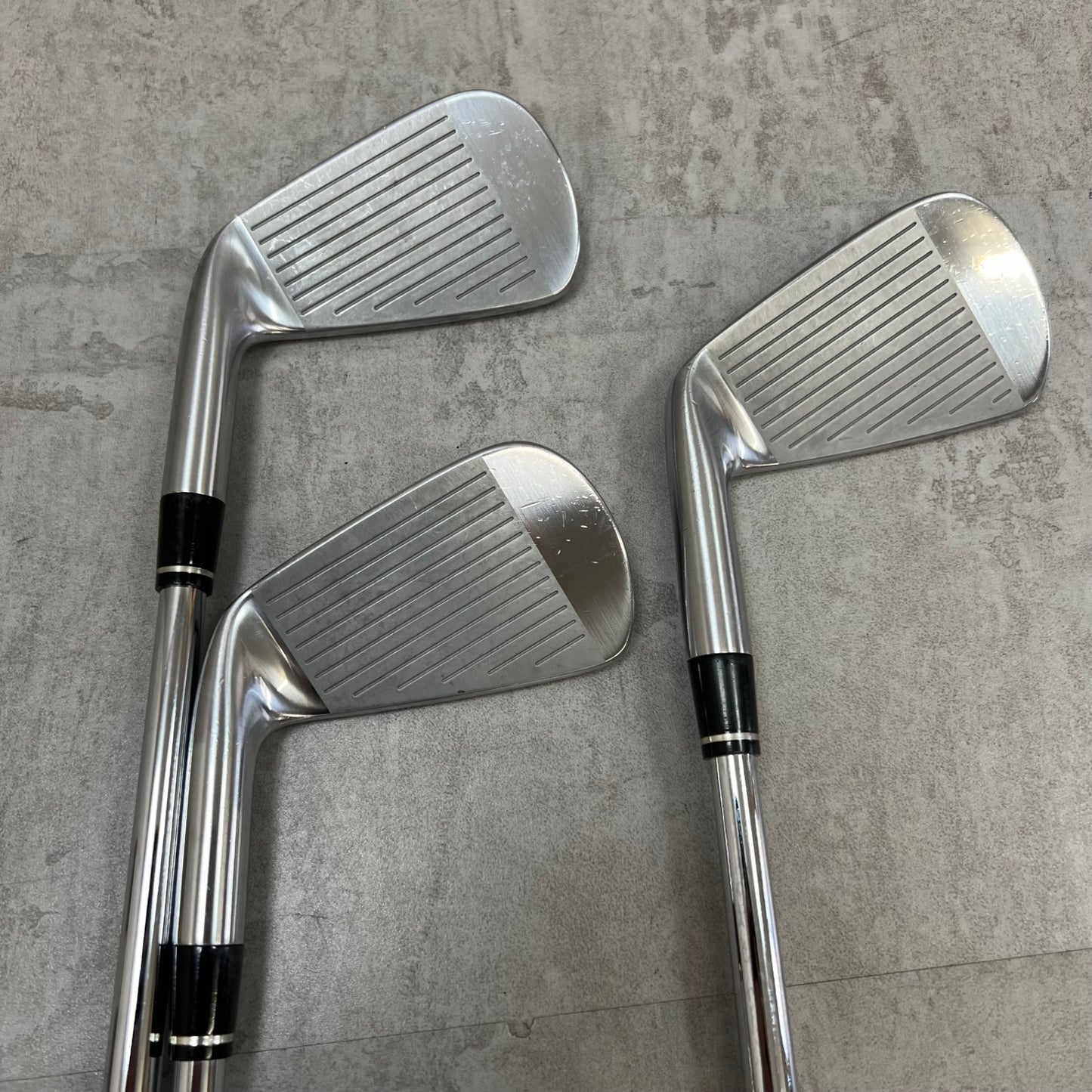 ホンマ　ツアーワールド　TW727V　メンズゴルフ　アイアン６本セット　S　右利き用　HONMA TOUR WORLD　日本シャフト　N.S.PRO　MODUS3　TOUR120