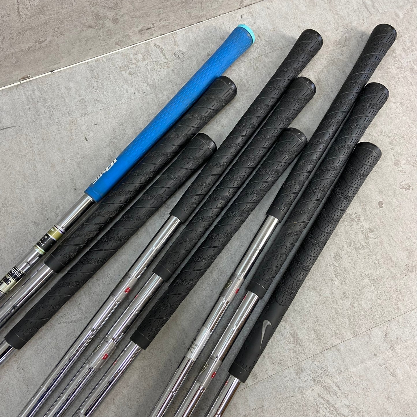 ブリヂストン　ナイキ　メンズゴルフ　クラブセット　13本　右利き用　BRIDGESTONE NIKE