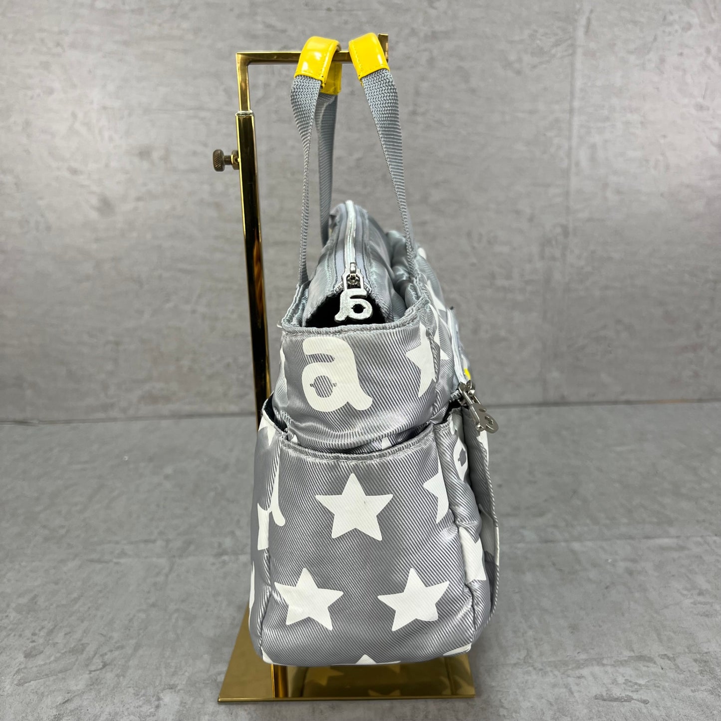 ARCHIVIO　アルチビオ　ゴルフラウンドバッグ　カートバッグ　aロゴワッペン　ホワイトスター総柄　グレーカラーベース　小物入れ